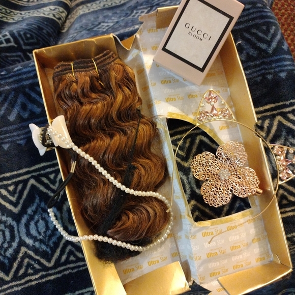 Hair extensions - Picture 13 of 17